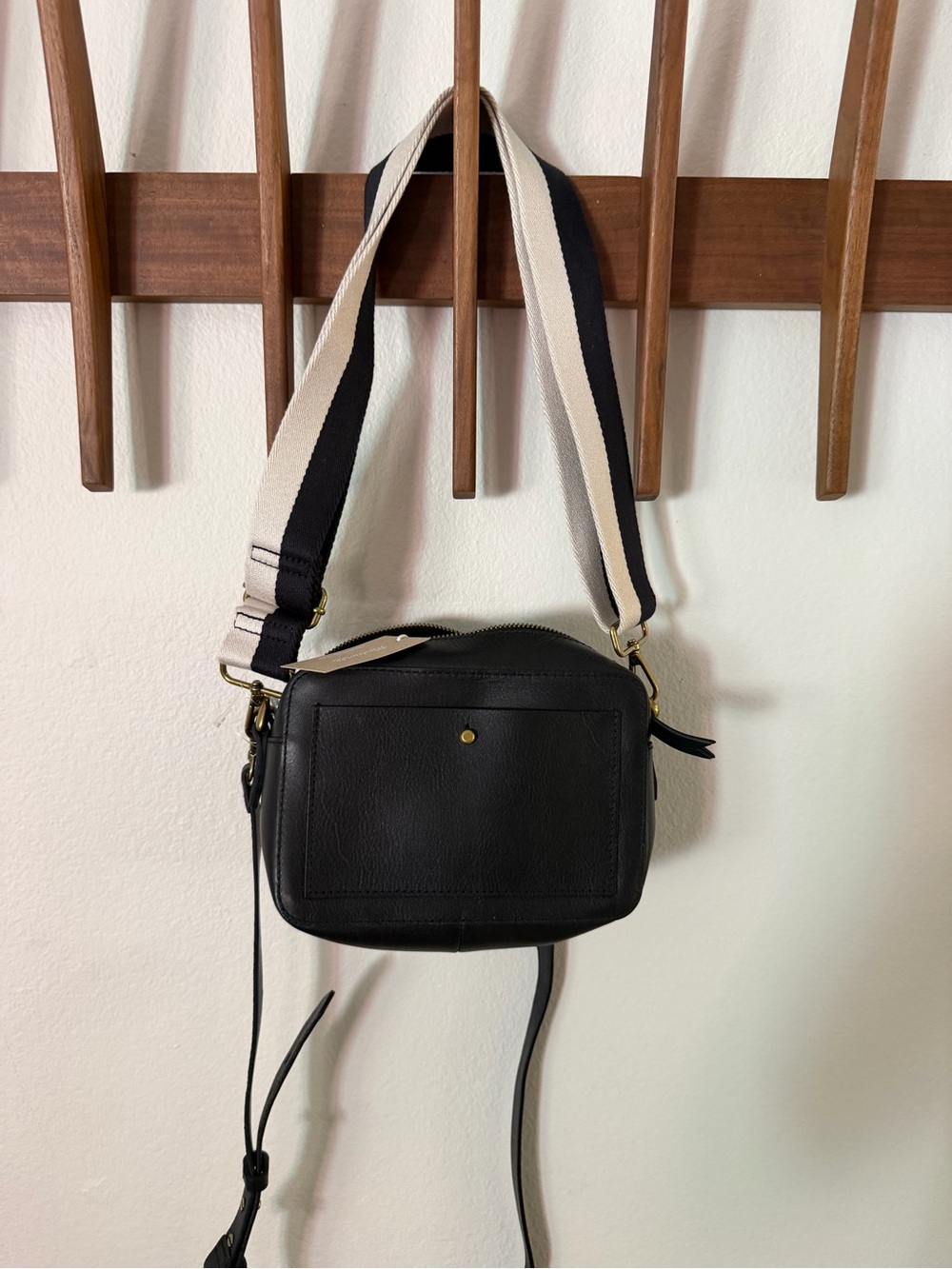 NWT Madewell Transport Black Leather Crossbody Camera Bag with 2 strap options - Picture 4 of 5